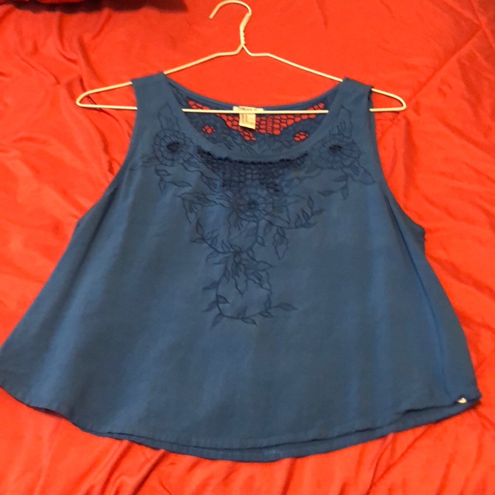 Cropped top